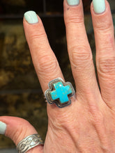 Kingman Turquoise Santa Fe Cross Ring – L. Archuleta – Size 9