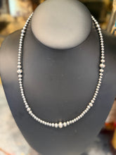 18” Graduated Sterling Silver Pearls Necklace