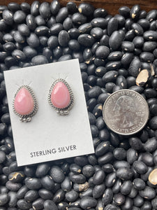 Pink Conch Teardrop Stud Earrings