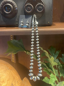 Authentic Graduated Navajo Saucer Pearl Necklace & Earring Set