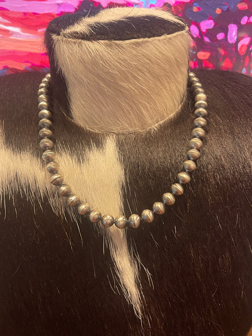 18 inch Robert Johnson Navajo Pearls